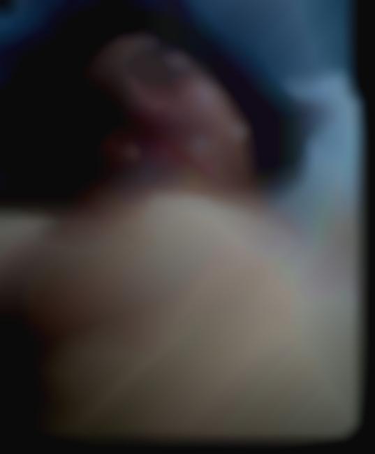 Do women look at moms men at nudist resorts in Laredo.